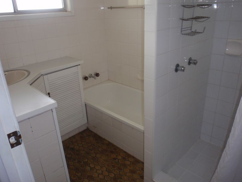 22-24 Thomas Street, Birkdale QLD 4159