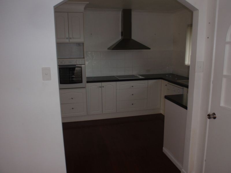 22-24 Thomas Street, Birkdale QLD 4159