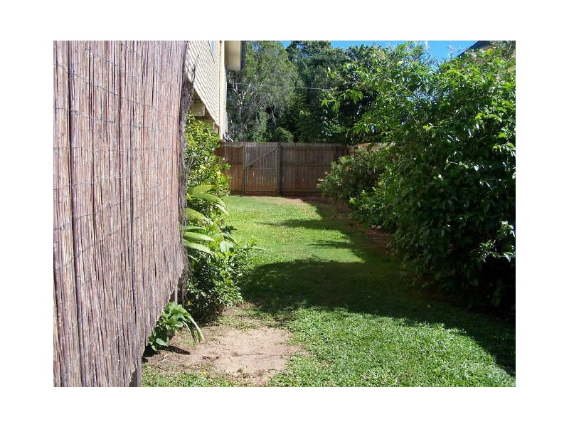 39 Merlina St, Manly West QLD 4179