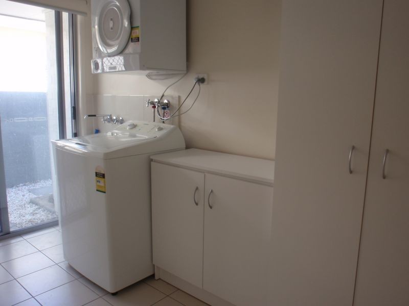 64 Starkey Street, Wellington Point QLD 4160