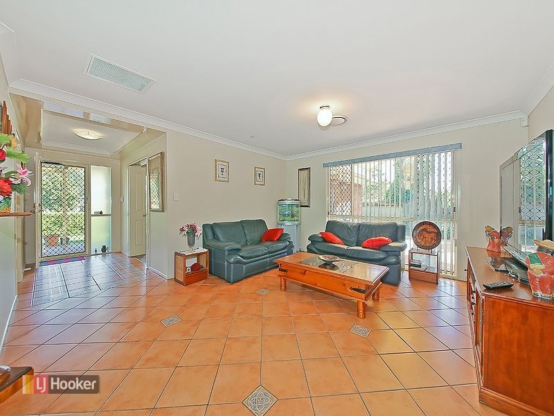 18 Lauren Court, Birkdale QLD 4159