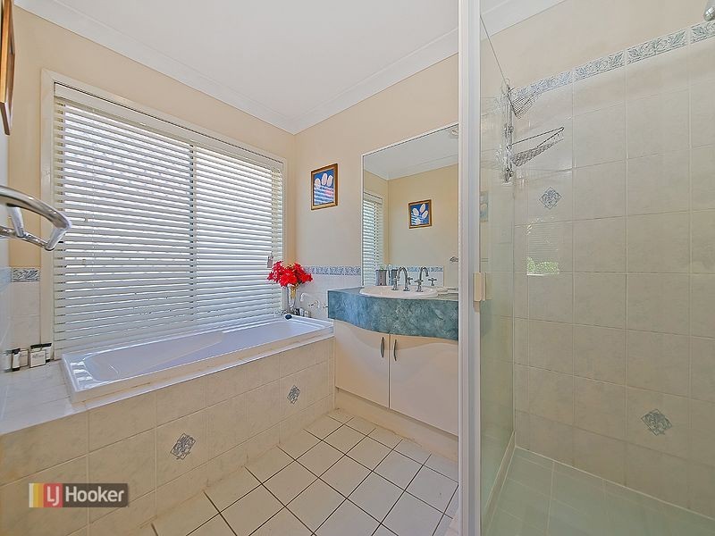 18 Lauren Court, Birkdale QLD 4159