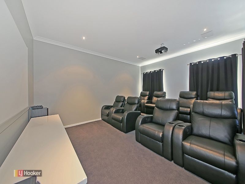 23 Parkgrove Street, Birkdale QLD 4159