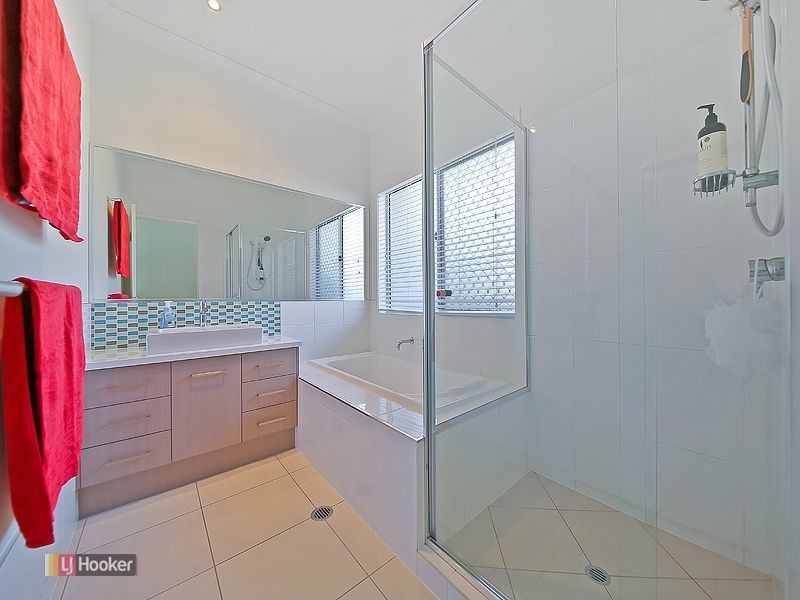 23 Parkgrove Street, Birkdale QLD 4159