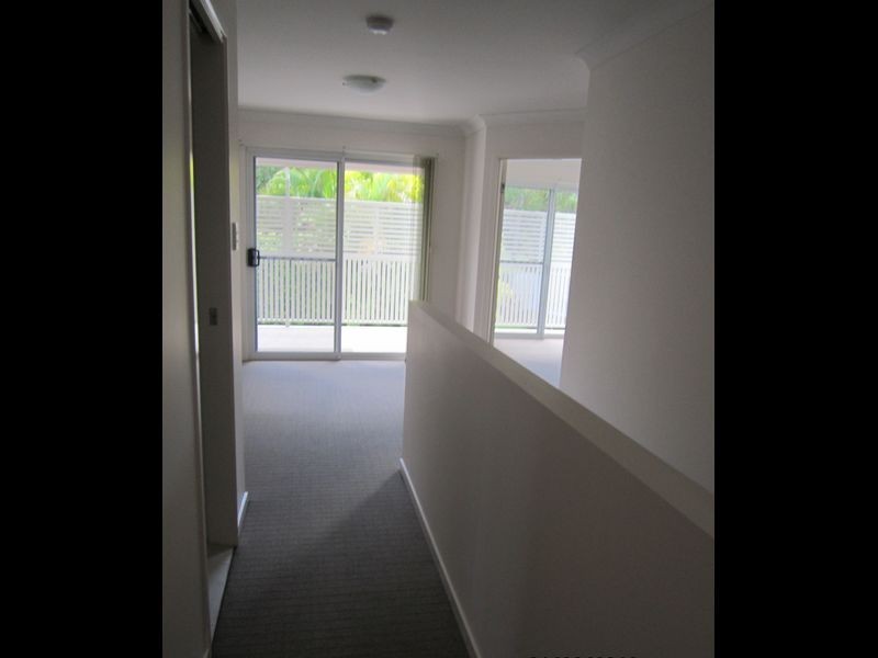 Unit 4/13 Victor Street, Birkdale QLD 4159