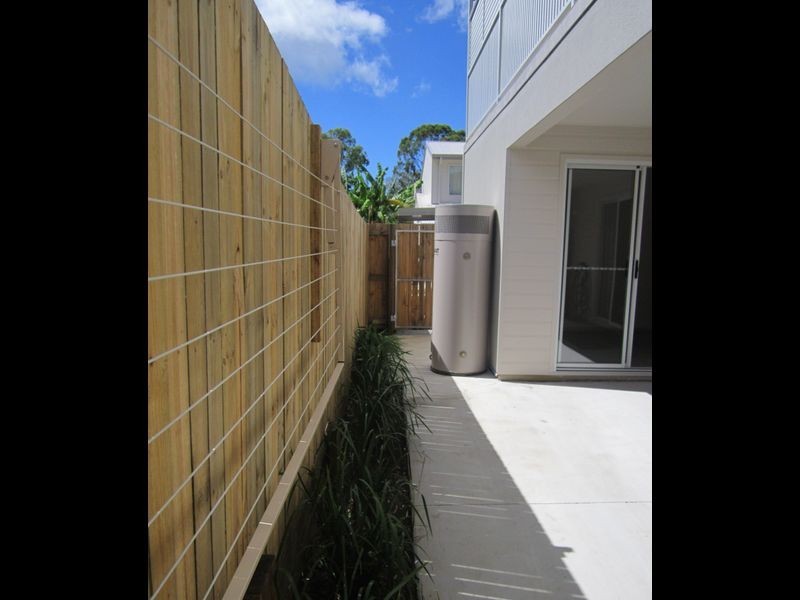 Unit 4/13 Victor Street, Birkdale QLD 4159