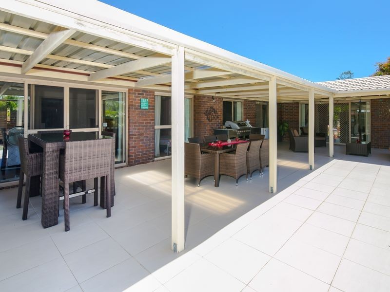 12 Glenwood Court, Birkdale QLD 4159