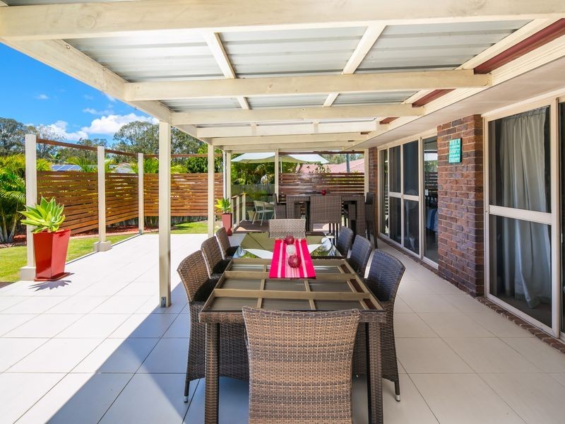 12 Glenwood Court, Birkdale QLD 4159