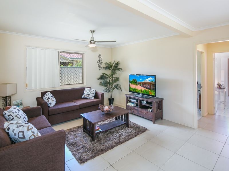 12 Glenwood Court, Birkdale QLD 4159