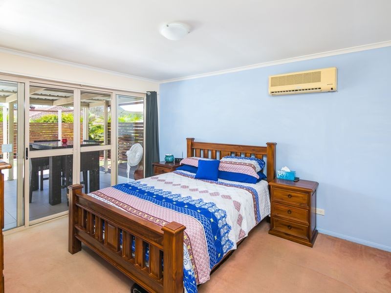 12 Glenwood Court, Birkdale QLD 4159