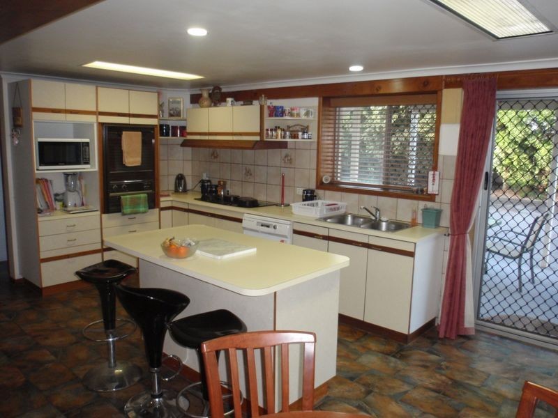 7 Moana Crescent, Birkdale QLD 4159