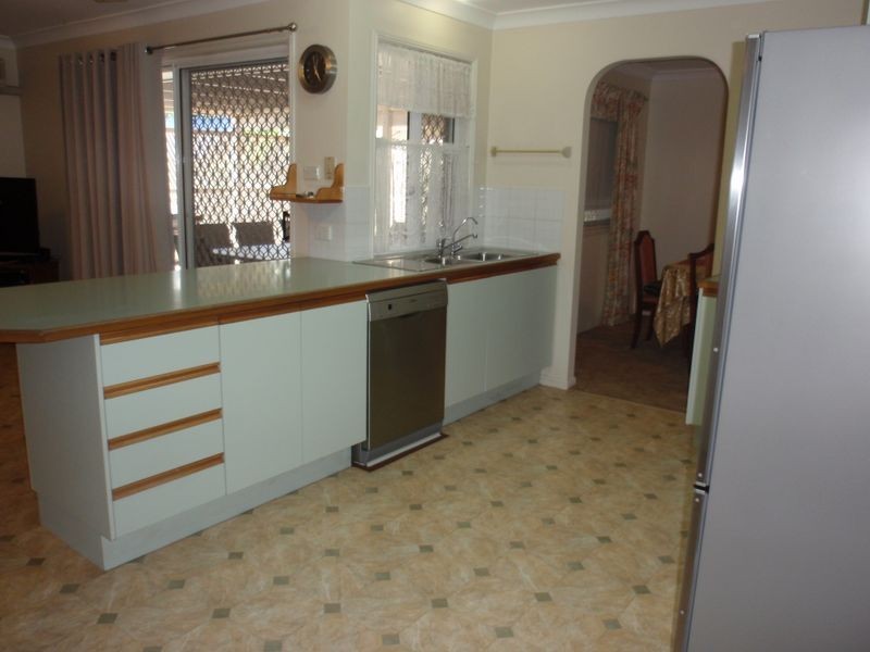 654 Main Road, Wellington Point QLD 4160