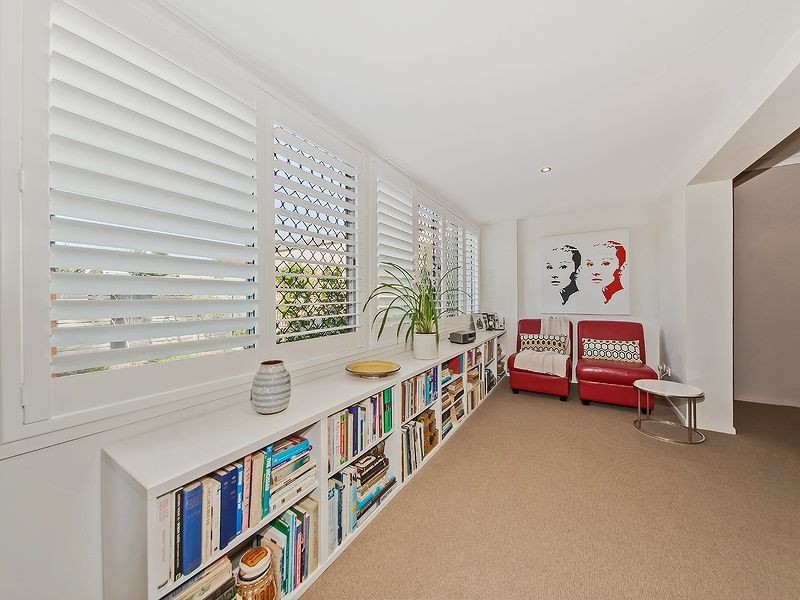 16 Ruth Street, Birkdale QLD 4159