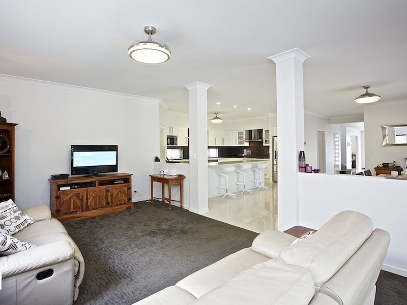 39 Celsa Street, Wellington Point QLD 4160