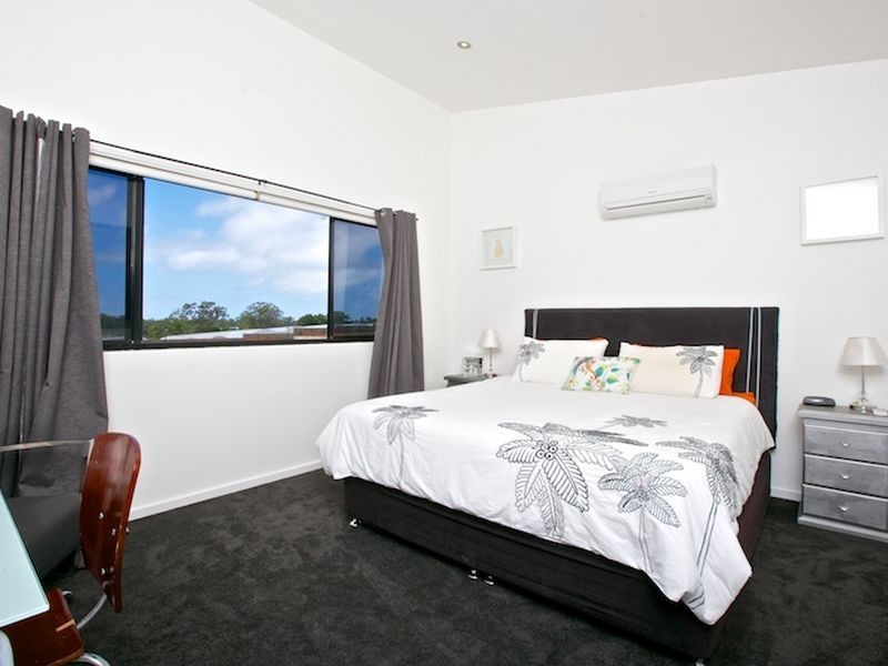 30 Lynch Crescent, Birkdale QLD 4159