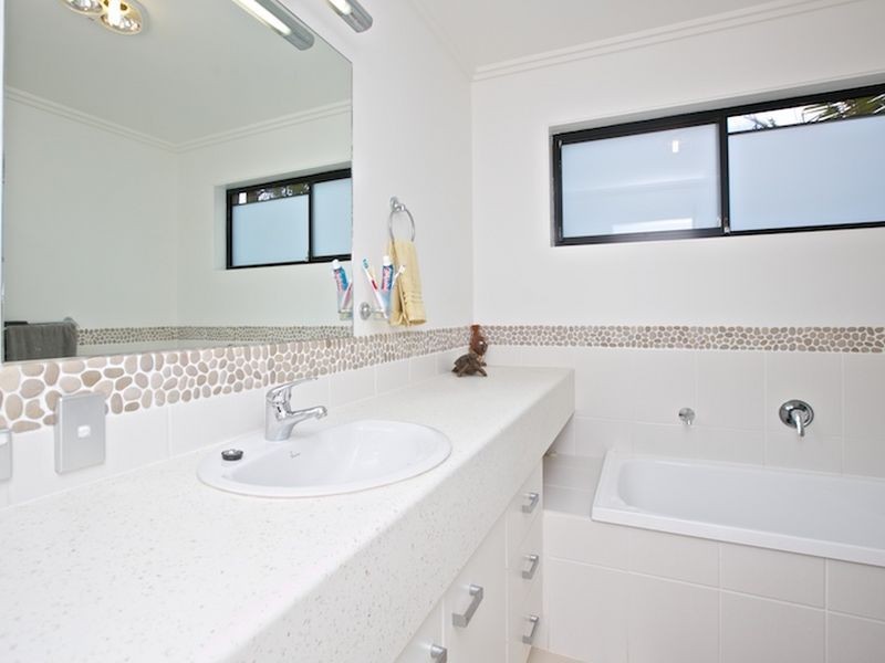 30 Lynch Crescent, Birkdale QLD 4159