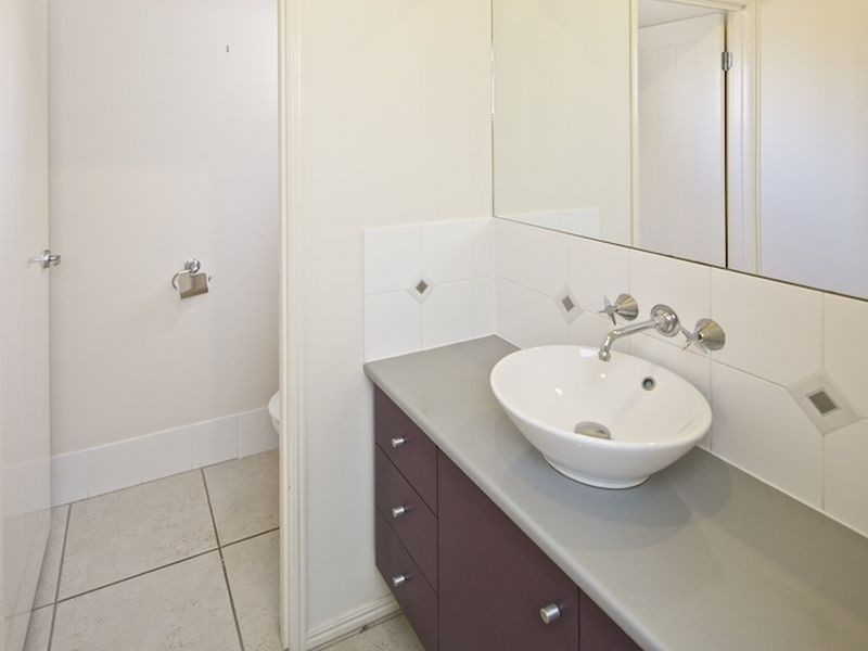 82 Thorneside Road, Thorneside QLD 4158