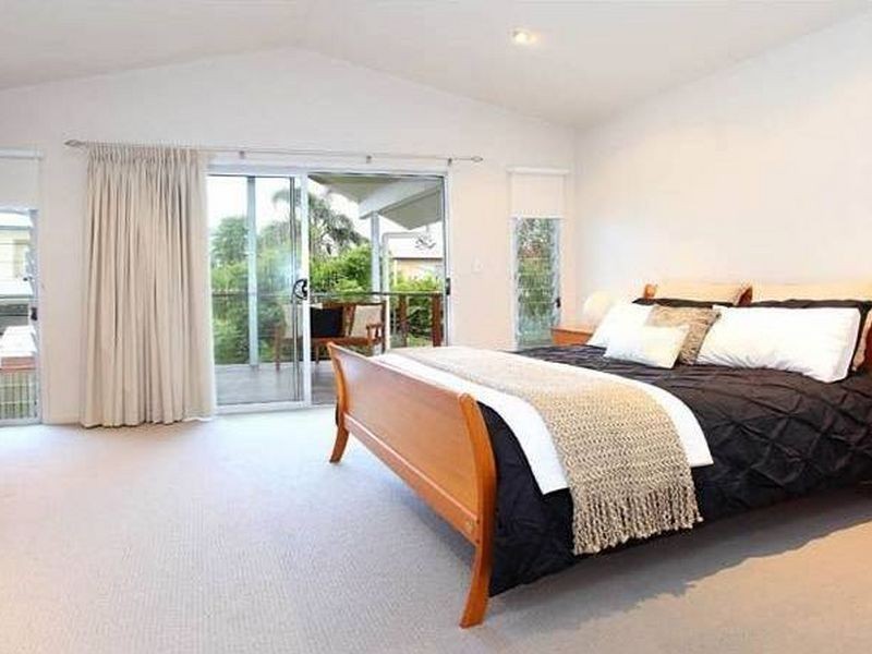13 Thorneside Road, Thorneside QLD 4158