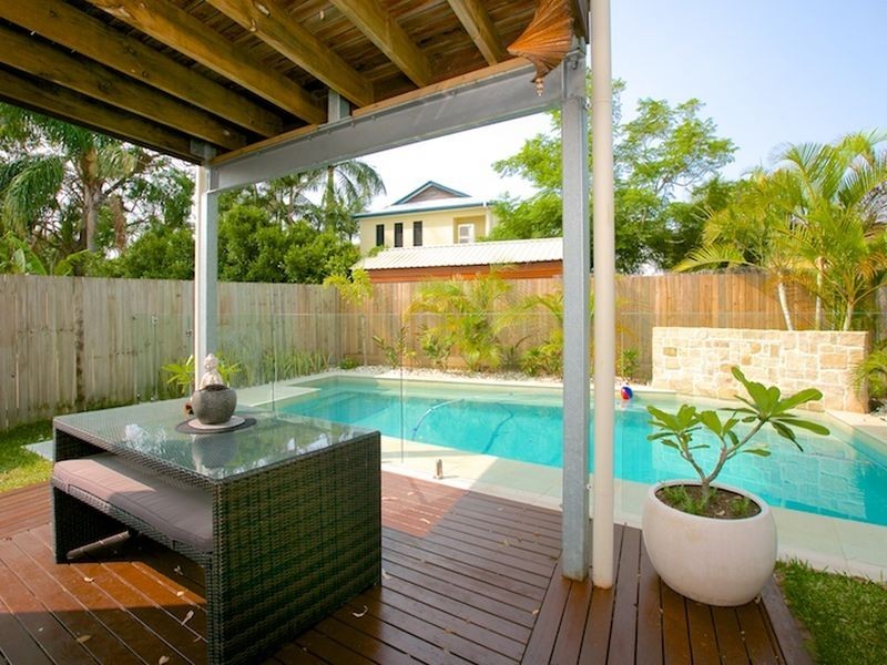 13 Thorneside Road, Thorneside QLD 4158