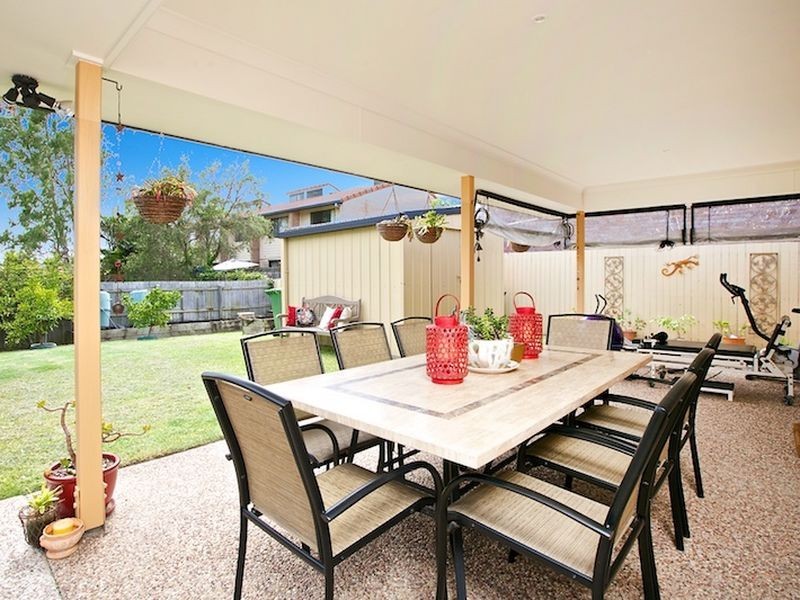 69 Railway Parade, Thorneside QLD 4158