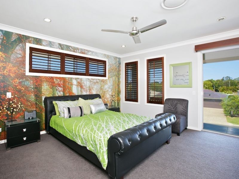 37 Parkgrove Street, Birkdale QLD 4159