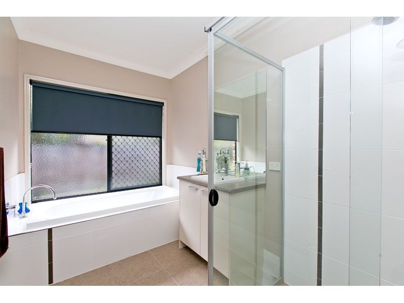 46 Penzance Drive, Redland Bay QLD 4165