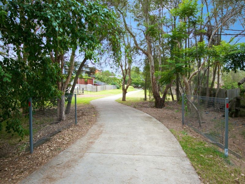 36 Duke Street, Wellington Point QLD 4160