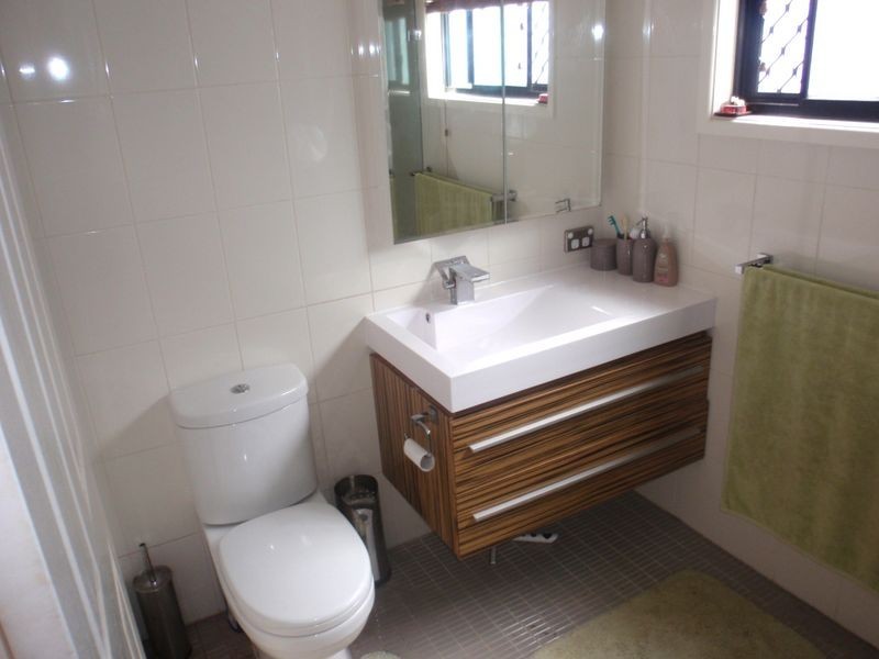 86 Thomas Street, Birkdale QLD 4159