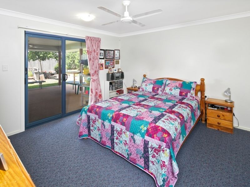35 Parkgrove Street, Birkdale QLD 4159