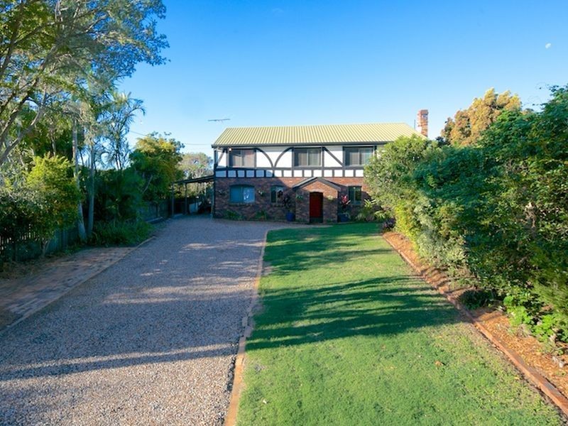 9 Ruth Street, Birkdale QLD 4159
