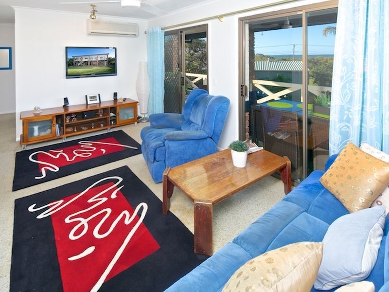 9 Ruth Street, Birkdale QLD 4159