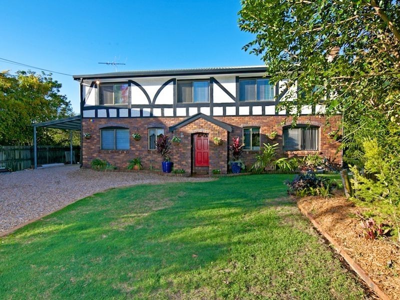 9 Ruth Street, Birkdale QLD 4159