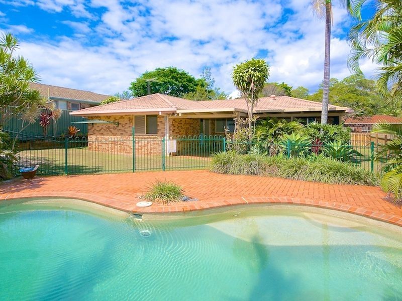 22 Drake Street, Wellington Point QLD 4160