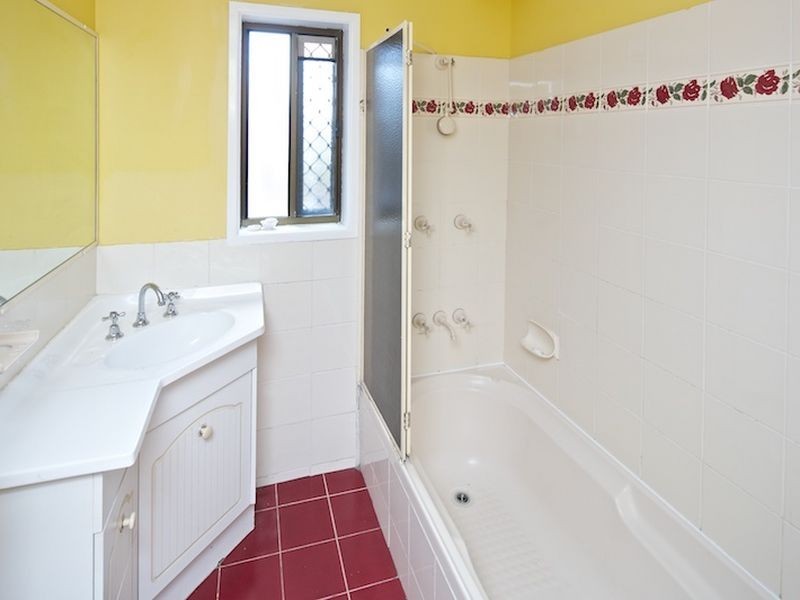 15 Joslin Street, Birkdale QLD 4159