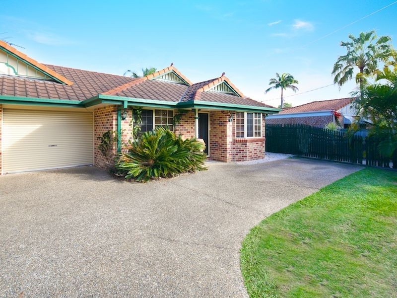 1/15 Collingwood Road, Birkdale QLD 4159
