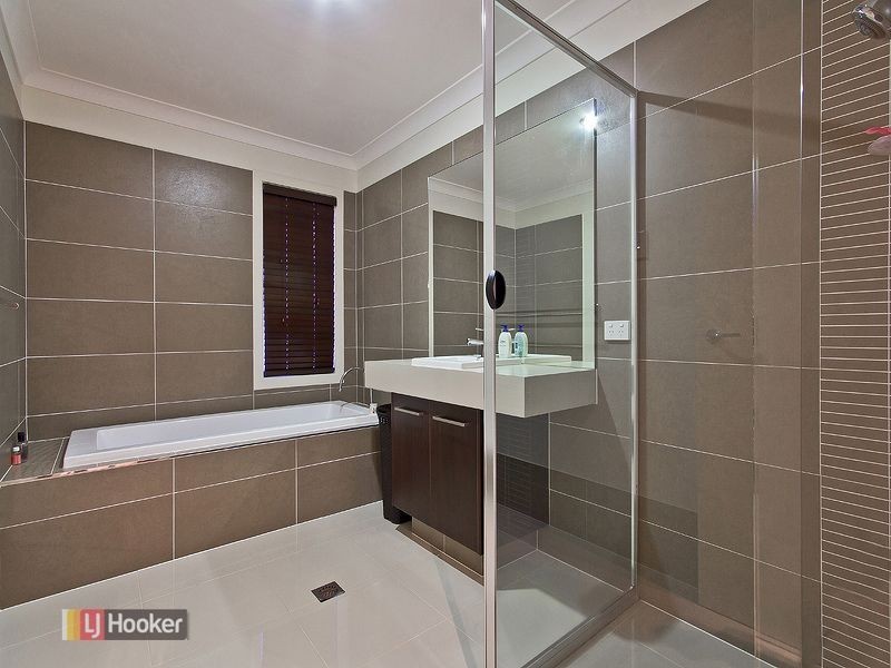 80 Beachcrest Road, Wellington Point QLD 4160
