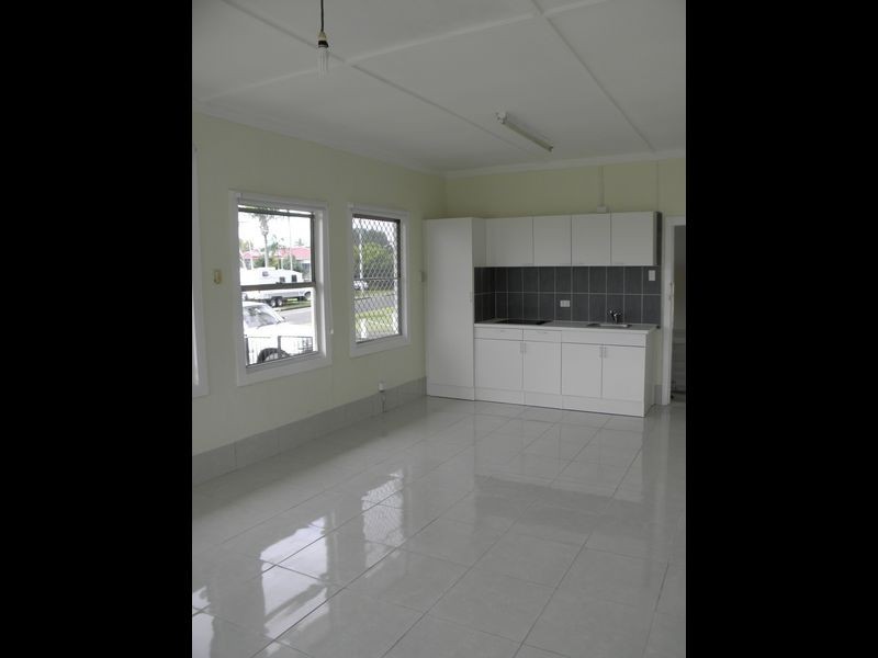 2 Bates Drive, Birkdale QLD 4159