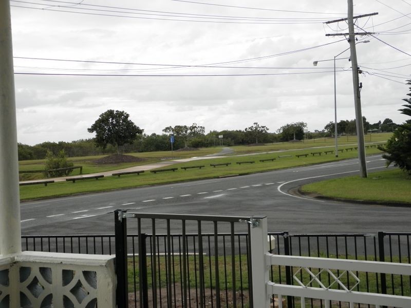 2 Bates Drive, Birkdale QLD 4159