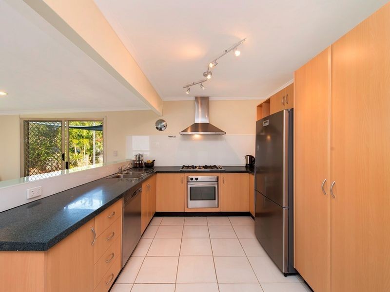 1 Madelin Court, Thorneside QLD 4158