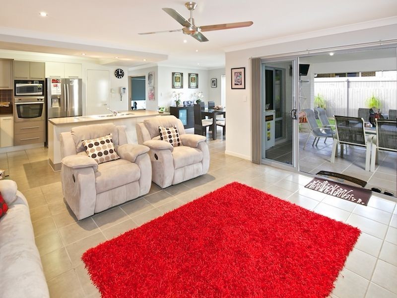 12 Elaine Place, Birkdale QLD 4159