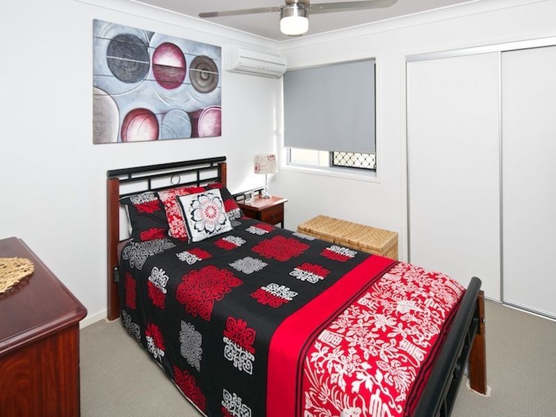 12 Elaine Place, Birkdale QLD 4159