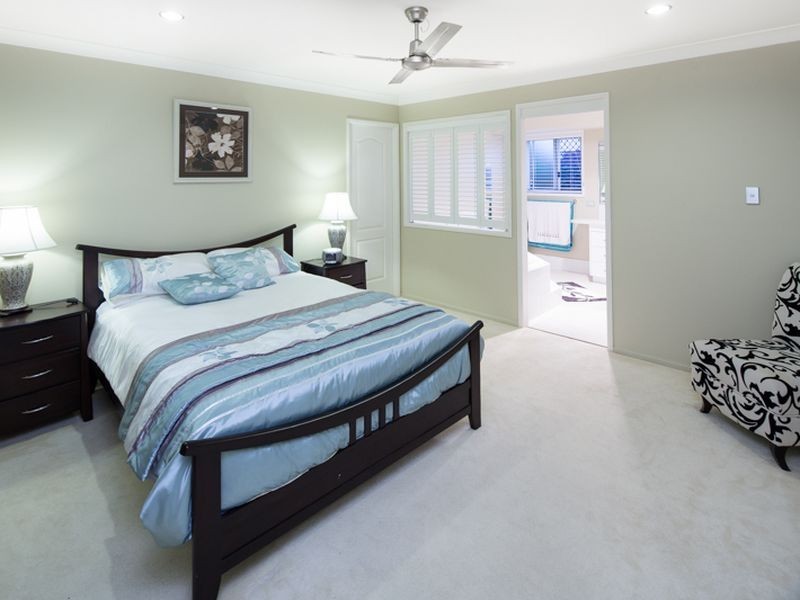 16 Sailfish Avenue, Birkdale QLD 4159