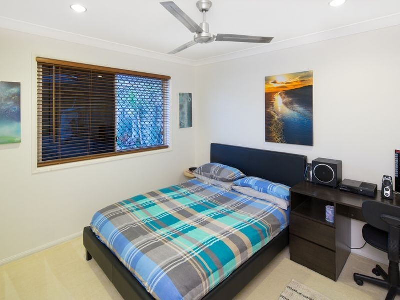 16 Sailfish Avenue, Birkdale QLD 4159