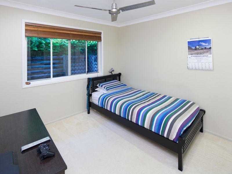 16 Sailfish Avenue, Birkdale QLD 4159