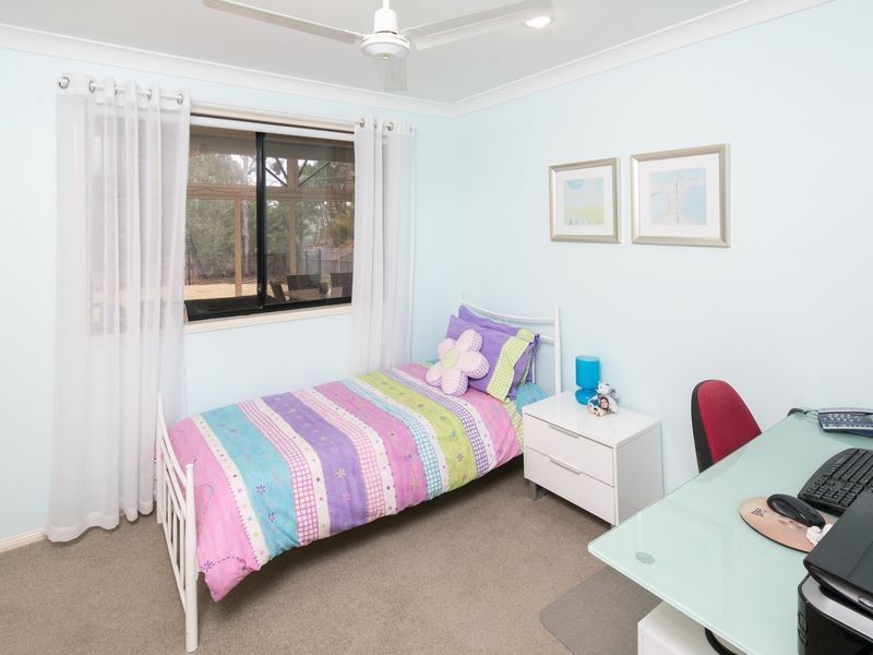7 Warlow Close, Wellington Point QLD 4160