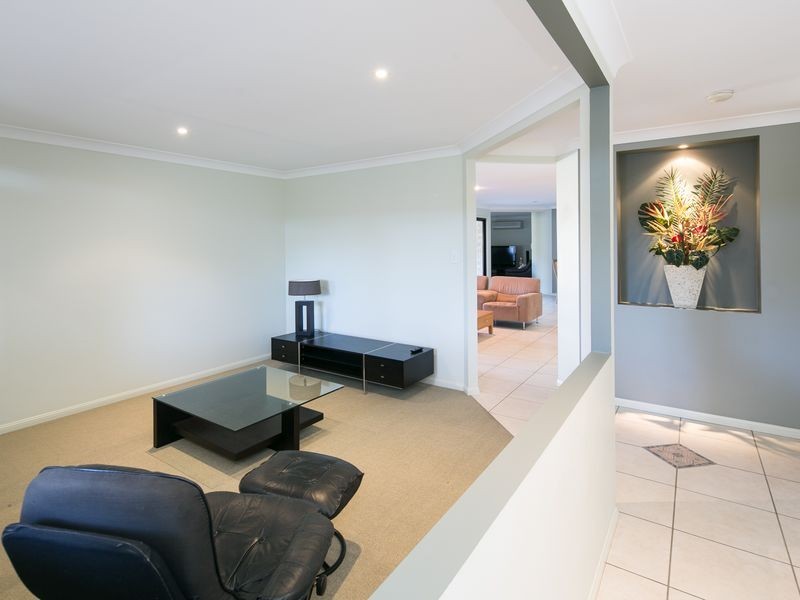 24 Whepstead Avenue, Wellington Point QLD 4160