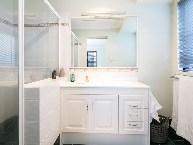 24 Whepstead Avenue, Wellington Point QLD 4160