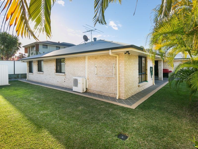 24 Whepstead Avenue, Wellington Point QLD 4160