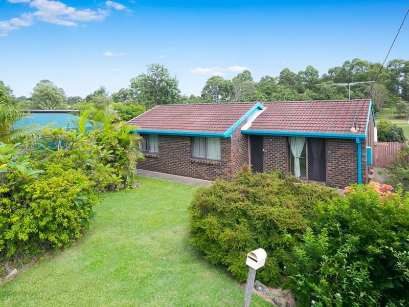 15 Macfarlan Street, Birkdale QLD 4159