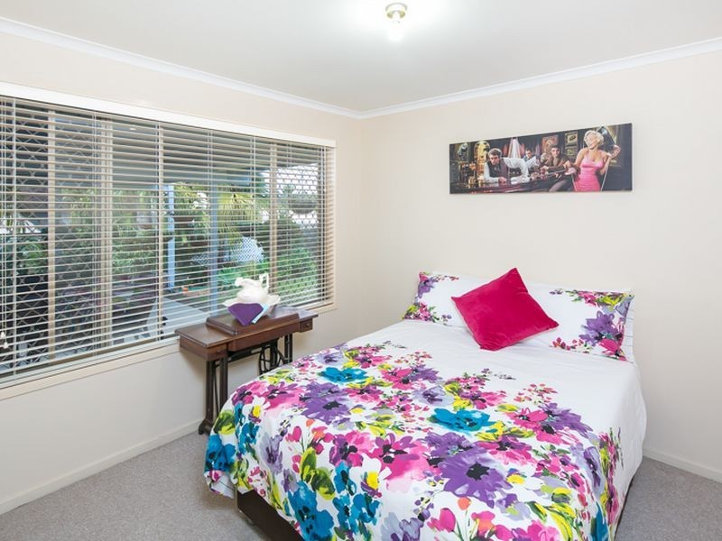 12 Cherry Street, Wellington Point QLD 4160